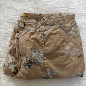 Democracy Flex-ellent Straight Leg Floral Print Tan Pants/Capris